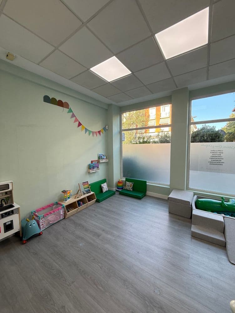 Proyecto de implantación de Centro de Eventos Infantiles — después